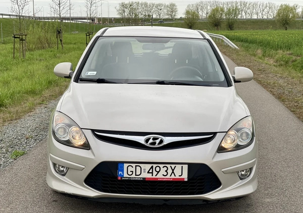 Hyundai I30 cena 14700 przebieg: 234000, rok produkcji 2010 z Elbląg małe 326